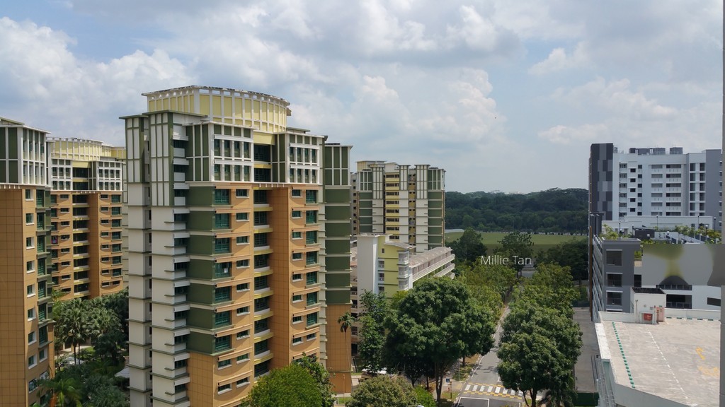 Woodlands Drive 73 thumbnail photo